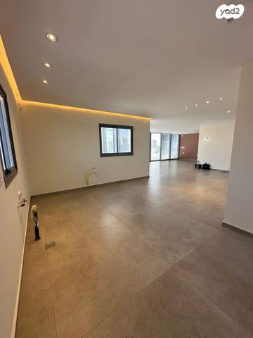 גג/ פנטהאוז, יד אליהו, תל אביב יפו