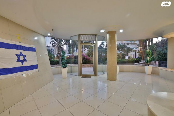 דירה, גולדה מאיר 27, קרית אילון, חולון