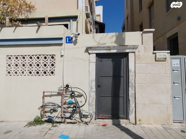 גג/ פנטהאוז, מכללת תל אביב יפו, דקר, תל אביב יפו