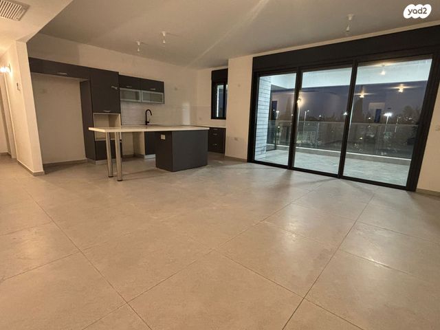 דירה, גרין פארק החדשה, הוד השרון