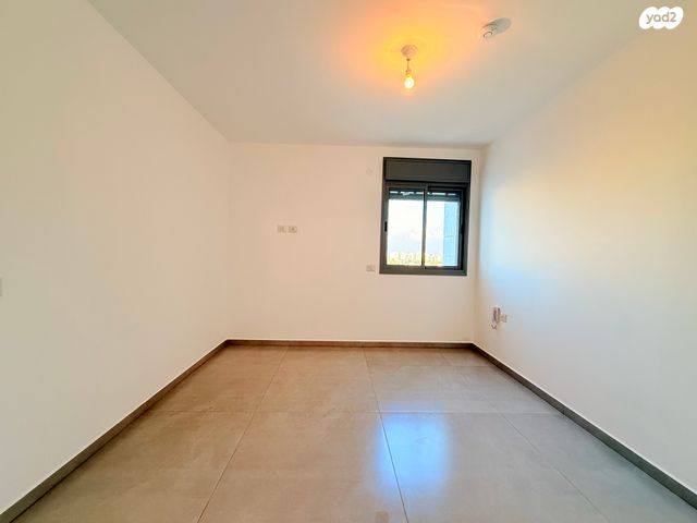 דירה, ש"י עגנון, שיכון רסקו, קרית אונו