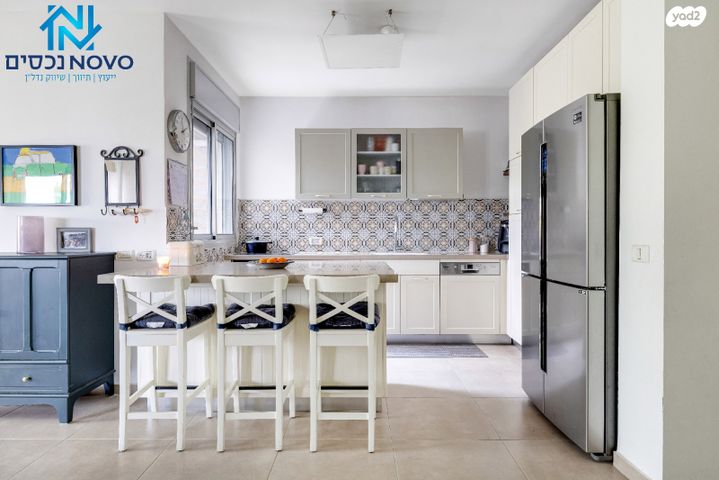 דירת גן, התורן, נאות רבין, יבנה