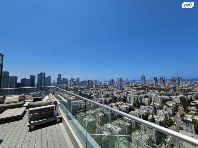 ניסים אלוני 1