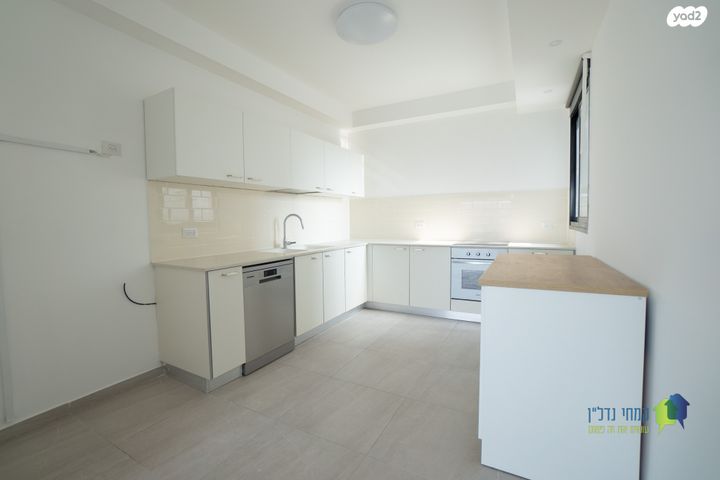 דירה, גילדסגיים, קרית קריניצי, רמת גן