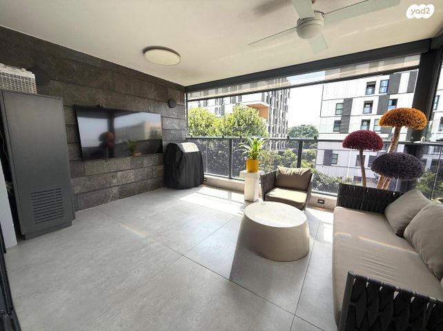 דירה, בינתחומי, הרצליה