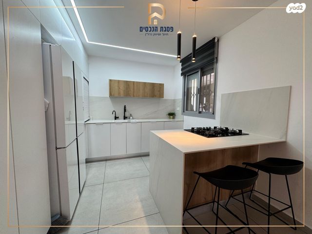 דירה, מאיר וייס, פסגת זאב, ירושלים