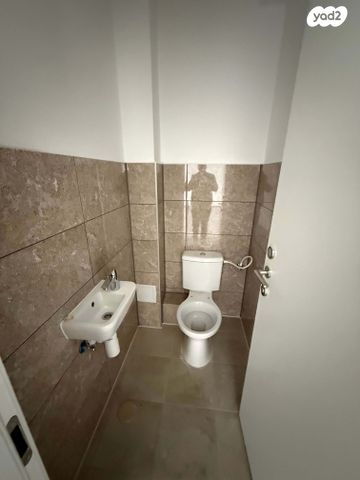 דירה, עיר היין, אשקלון