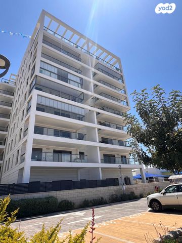 דירה, אכזיב, נהריה