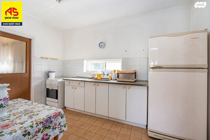 דירה, מלאכי, פרדס חנה כרכור