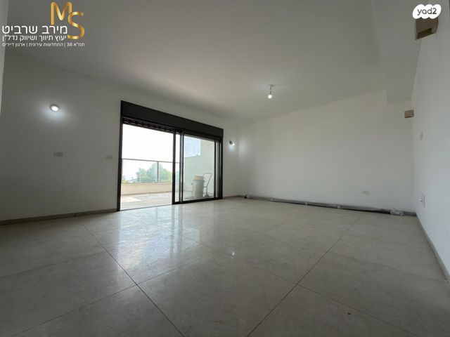 דירה, גבעת זמר, חיפה