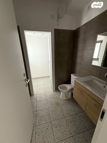 דירה, עיר היין, אשקלון