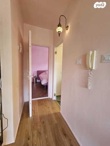 דירה, שדרות נחמה, שכונת חשמונאים, מרכז העיר א, רמת גן