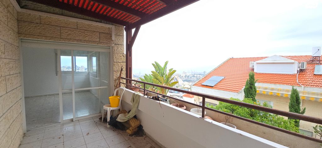 דירה, יקינטון, אחוזה, חיפה