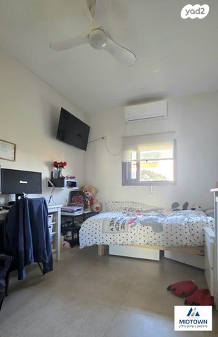 דירה, הגליל, דובדבן הכפר, כפר סבא