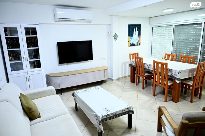 דירה, שדרות הנרייטה סולד, קרית ים