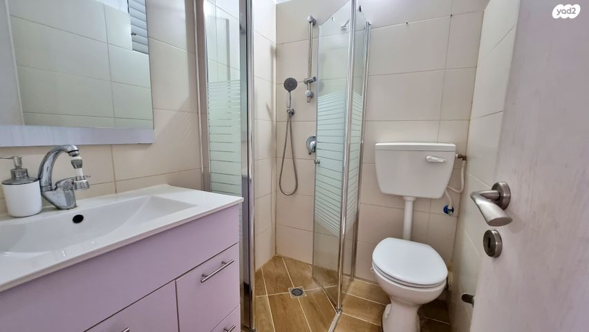 דירה, הפרחים, אשכול, כרמיאל