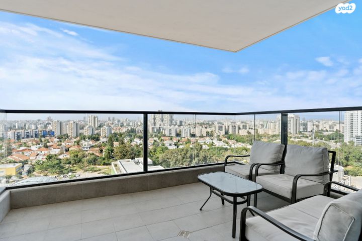 דירה, שלמה לוי, נרקיסים, ראשון לציון