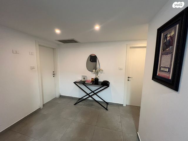 דירה, נתיבות מערב, נתיבות