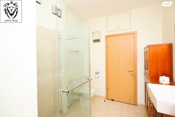 דירה, ב' / צפון מערב העיר, רחובות