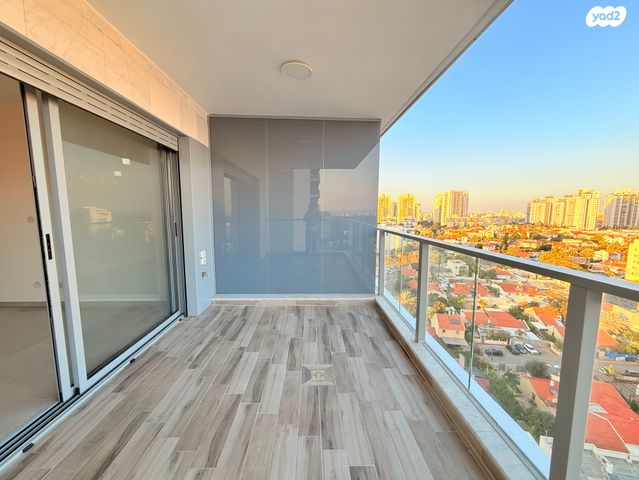 דירה, ש"י עגנון, שיכון רסקו, קרית אונו