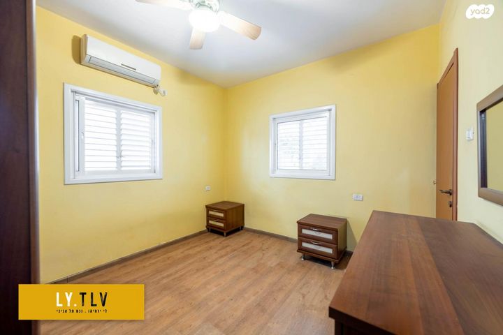 דירה, שדרות יהודית 34, מונטיפיורי, הרכבת, תל אביב יפו