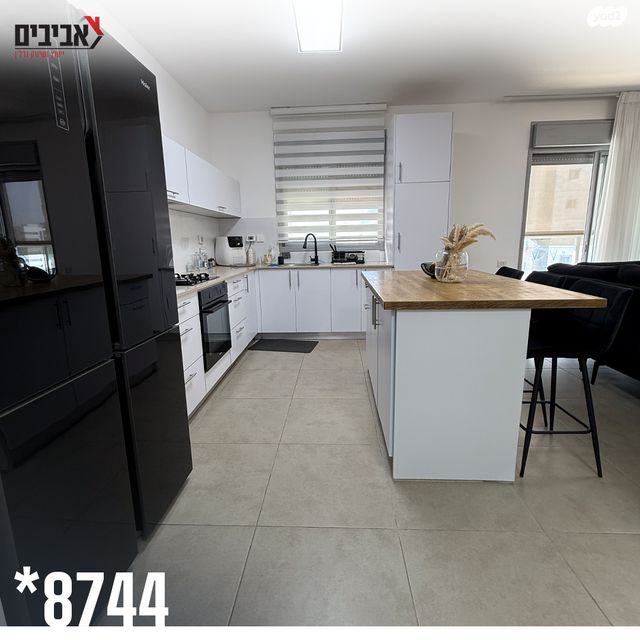 דירה, נאות שקמה, שדרות