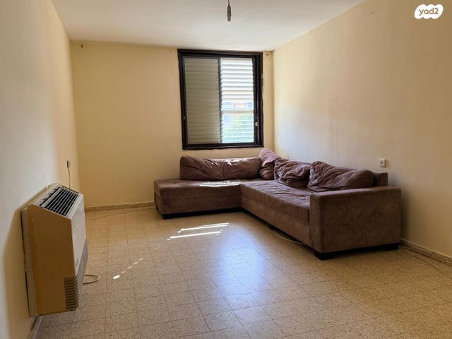 דירה, בכור שטרית, באר שבע