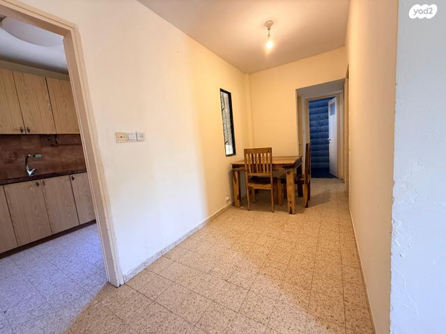 דירה, בכור שטרית 9, באר שבע