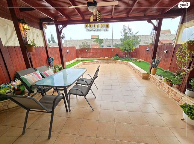 בית פרטי/ קוטג', שמואל תמיר כצנלסון, פסגת זאב, ירושלים