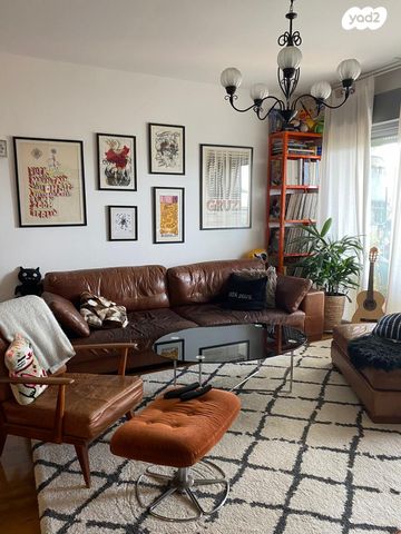 גולדה מאיר 8