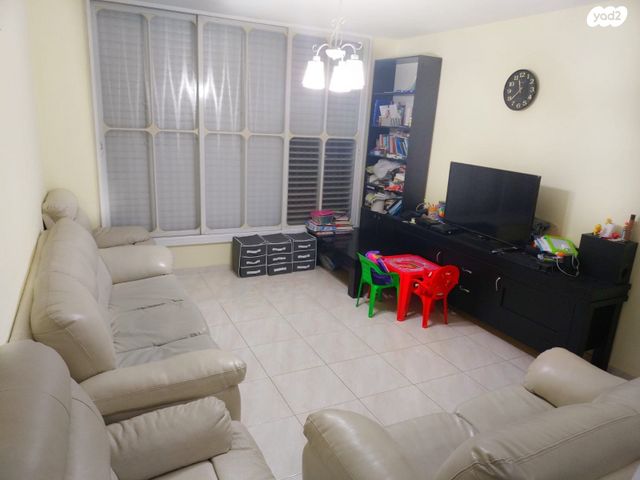 דירה, צירלסון, תקומה / קרית חזני, פתח תקווה