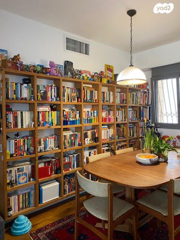 דירה, גולדה מאיר 8, מתחם 1200, הוד השרון