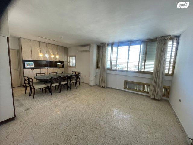 דירה, הרב הרצוג, בבלי, תל אביב יפו