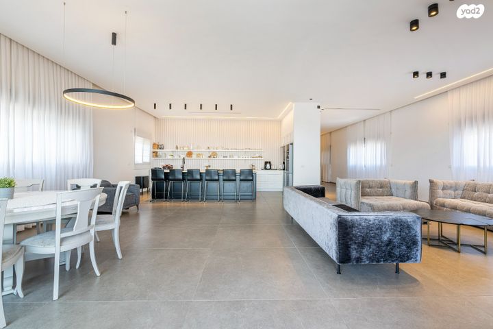 גג/ פנטהאוז, הבנים 7, מרכז העיר, חדרה