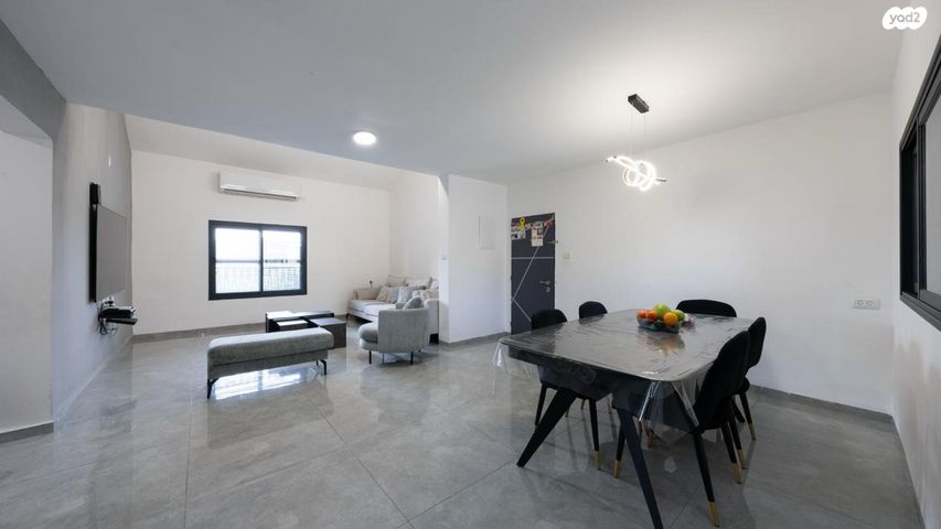 גג/ פנטהאוז, עין גדי, שכונה ט', באר שבע