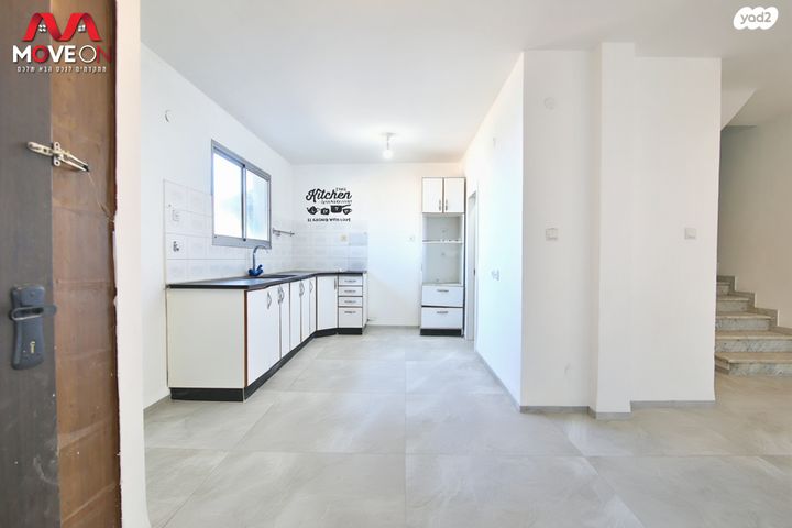 דירת גן, חרצית 24, מורדות טבריה, טבריה