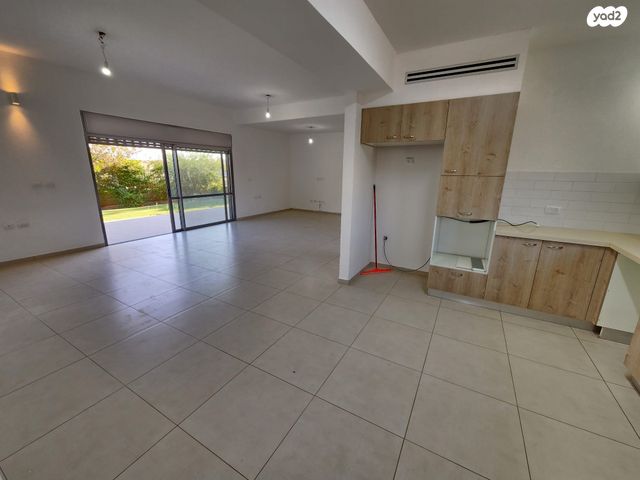 בית פרטי/ קוטג', כרמית, מיתר / כרמית