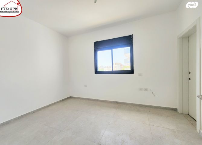 דירה, כפר גנים א, פתח תקווה