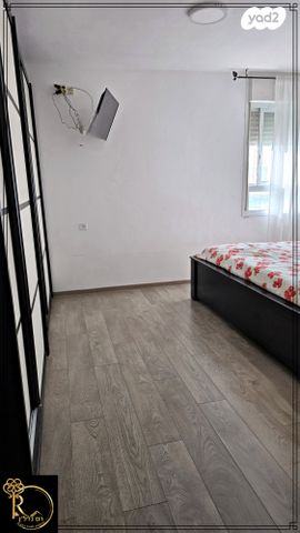 דירה, הגביש, נופי סלע, מעלה אדומים