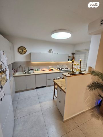 דירת גן, רפיח ים, נתיבות מערב, נתיבות