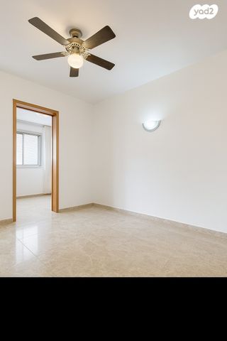 דירה, סמטת רודן, קרית שפרינצק, חיפה