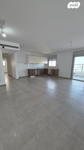 דירה, קרית המדע, נתניה