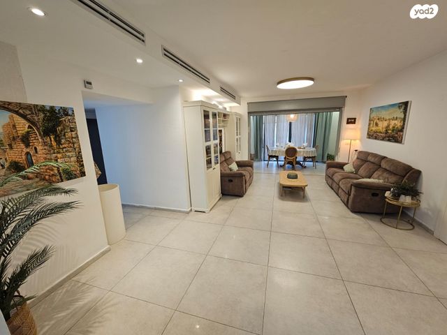 דירת גן, רפיח ים, נתיבות מערב, נתיבות