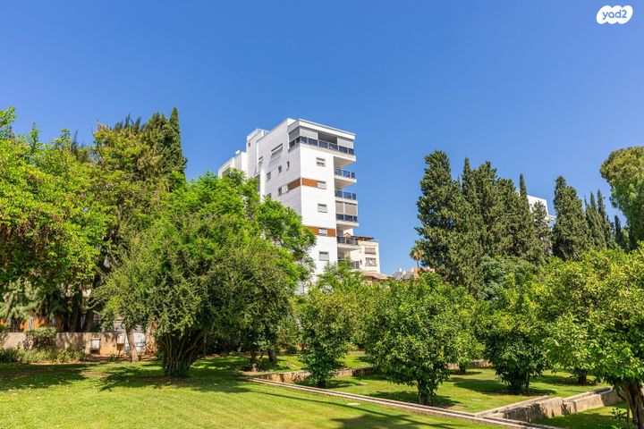 גג/ פנטהאוז, הבנים 7, מרכז העיר, חדרה