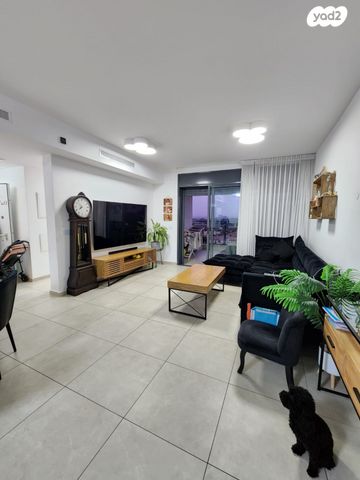 דירה, האשור 1, אפרים, חדרה