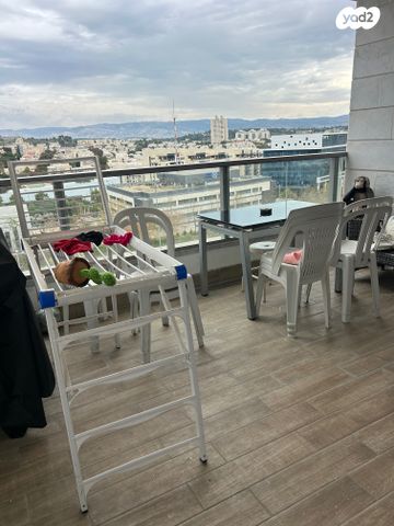 דירה, יגאל ידין 9, המגינים, מודיעין מכבים רעות