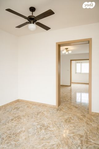 דירה, סמטת רודן, קרית שפרינצק, חיפה