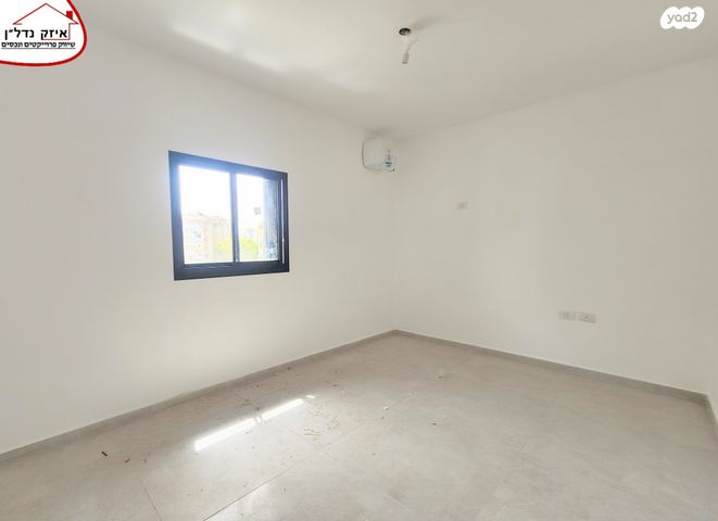 דירה, כפר גנים א, פתח תקווה