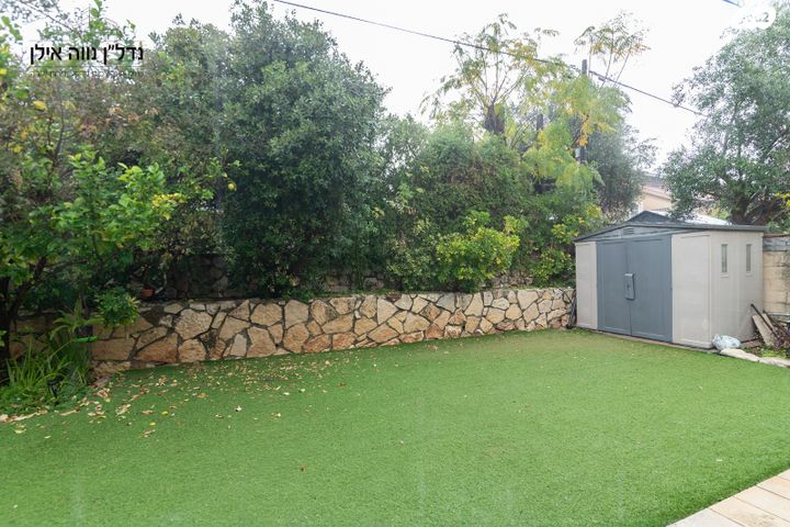 בית פרטי/ קוטג', נווה אילן - צבאי, יבנה