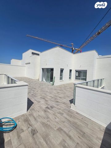 גג/ פנטהאוז, מרכז דרום, רעננה